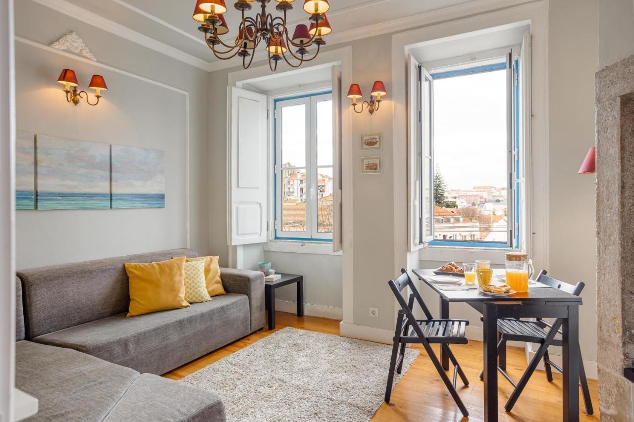 Bright Tailor Made Apartment By The Castle Lisbona Esterno foto