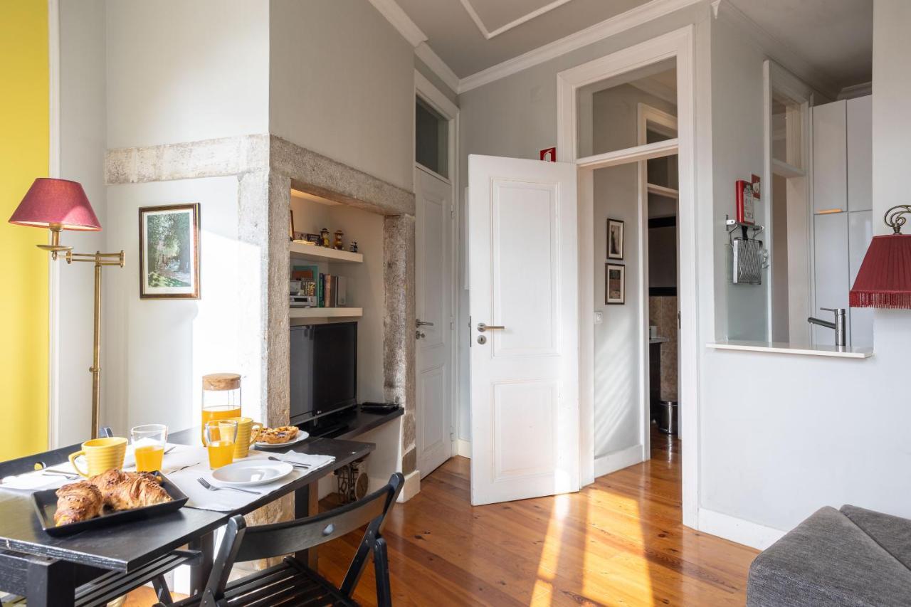 Bright Tailor Made Apartment By The Castle Lisbona Esterno foto