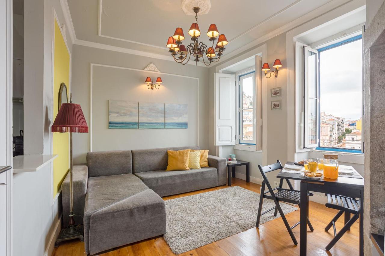 Bright Tailor Made Apartment By The Castle Lisbona Esterno foto